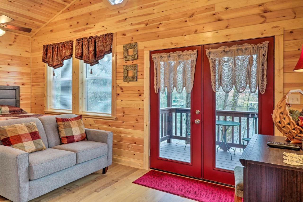 Cozy Heber Springs Cabin With Deck And Dock! Екстер'єр фото